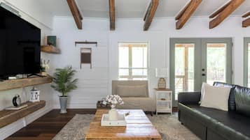 Smart TV, DVD player, books