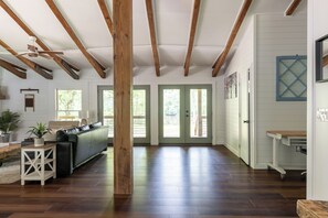 Smart TV, DVD player, books