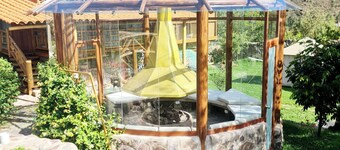 Intimate romantic retreat in the Sacred Valley of the Inkas.