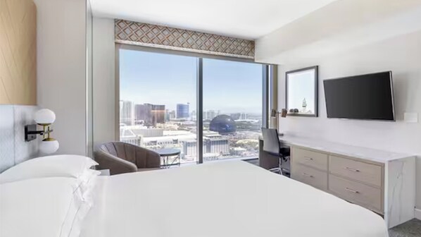 1 chambre, fer et planche à repasser, Wi-Fi, literie fournie