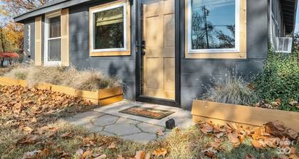 Grand Lake Fishing Cabin Dock/Ramp late checkout