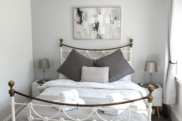 1 Schlafzimmer, Bügeleisen/Bügelbrett, kostenloses WLAN, Bettwäsche
