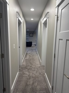 Interior - Convenient functional quiet 5 bedroom 3 bath home in Clive. (Clive)