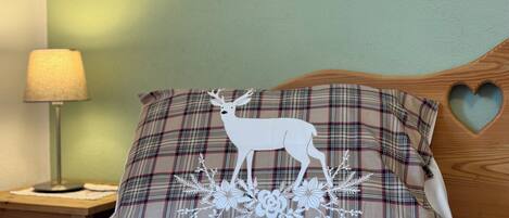 3 makuuhuonetta, silitysrauta/-lauta, vauvan matkasänky, ilmainen Wi-Fi