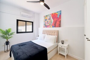 3 chambres, fer et planche à repasser, Wi-Fi gratuit, draps fournis
