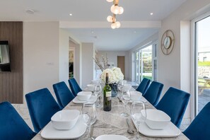 Dining - Rural Hideaway with Hot Tub, Orchard & Games Room (Tregaian)