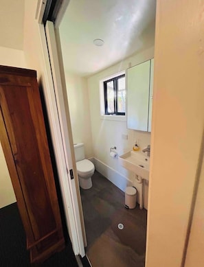 Towels, soap, toilet paper