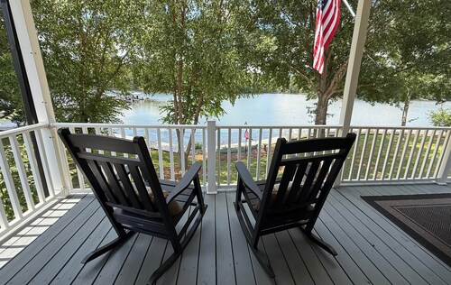 Rest at Badin Lake | Lakefront | Sleeps 10