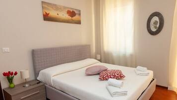 2 soverom, strykejern/-brett, wi-fi (inkludert) og sengetøy