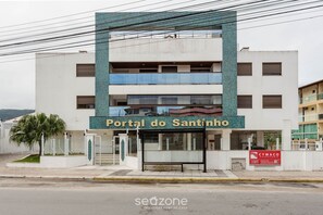 Apartamento básico | Fachada