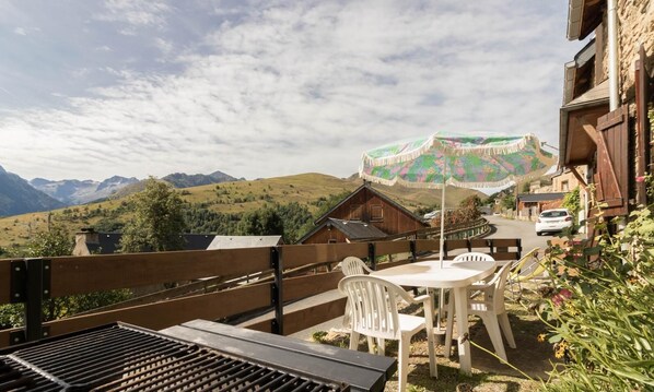 Outdoor dining - L'Edelweiss - Poubeau (Poubeau)