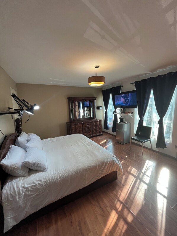 1 chambre, coffres-forts dans les chambres, fer et planche à repasser