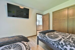 5 Schlafzimmer, Bügeleisen/Bügelbrett, Reisekinderbett, kostenloses WLAN