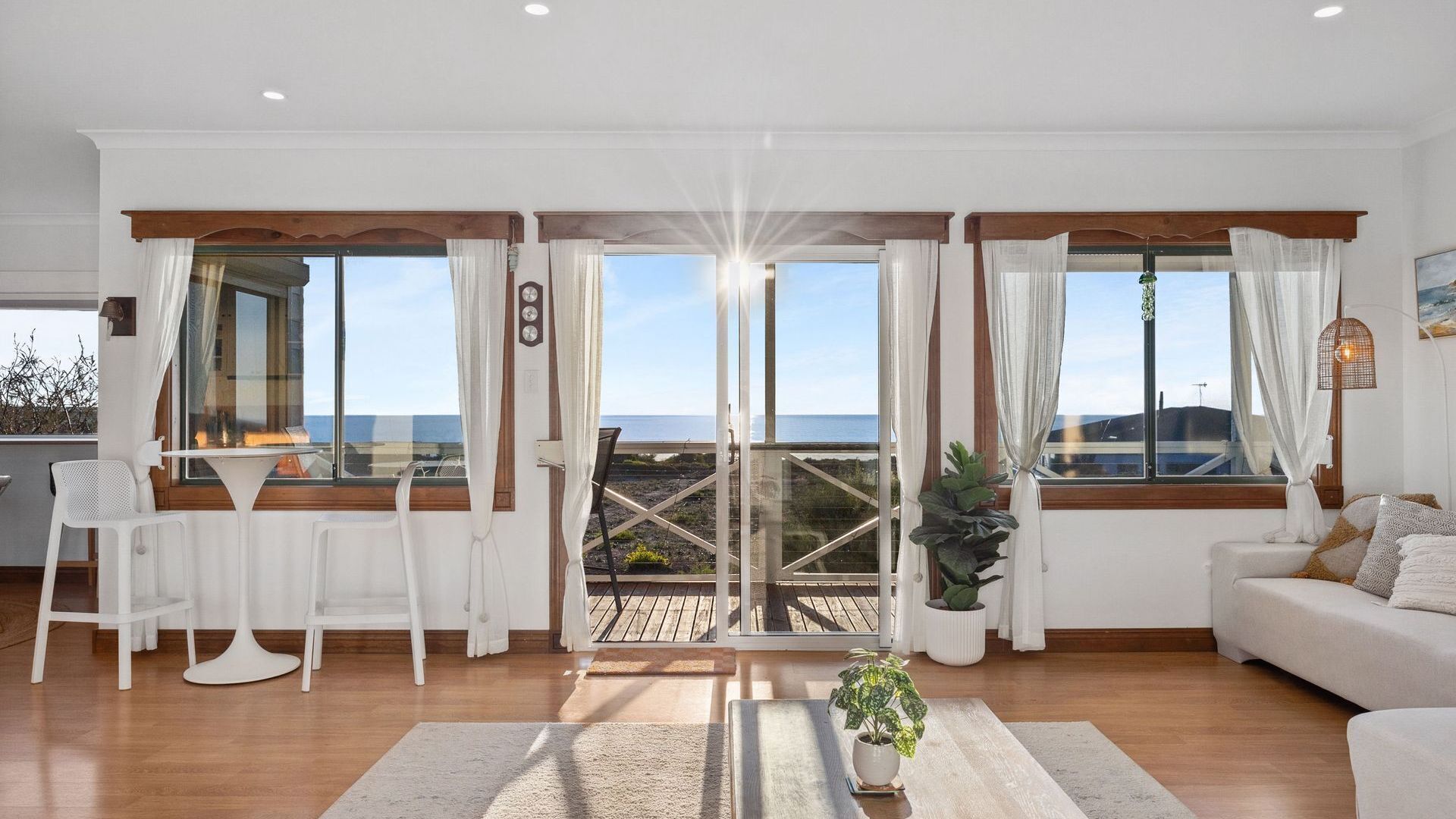 Televisión y estéreo 