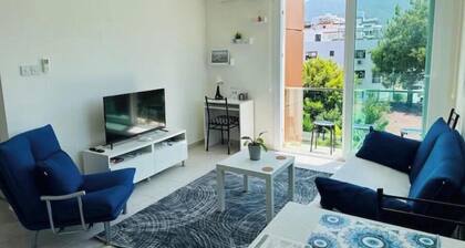 Girne Central 1 bedroom, walk to harbour