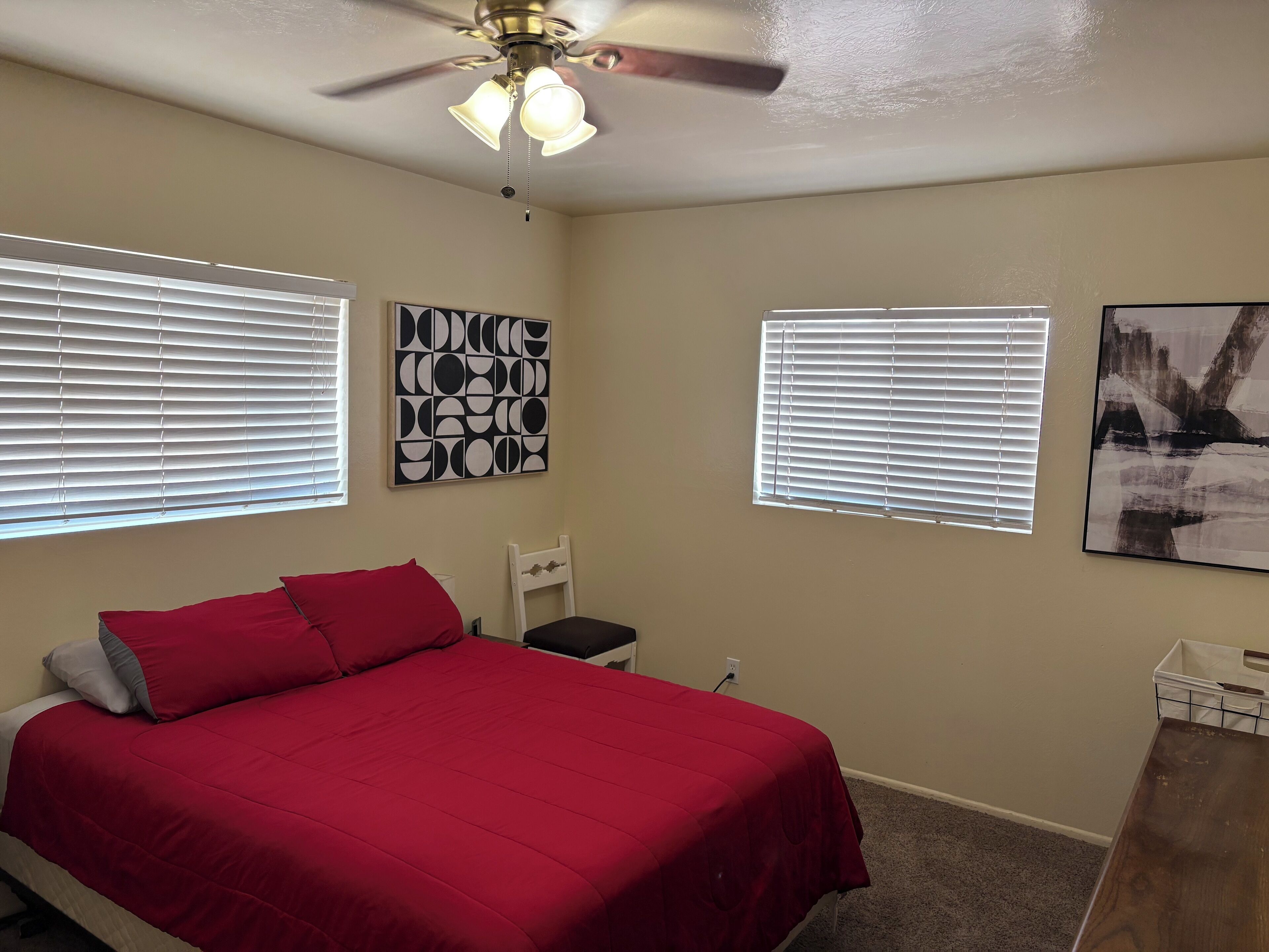 2 bedrooms, WiFi, bed sheets