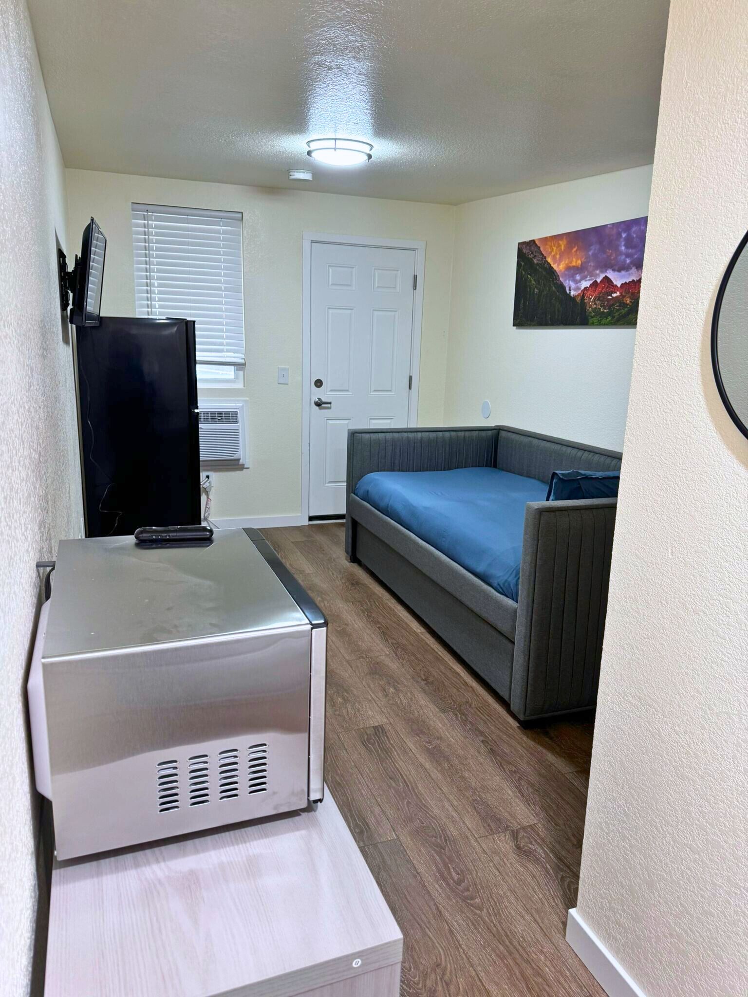 Cozy Apartment/studio With Ac In Colorado Springs - Manitou Springs, CO