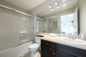 Hair dryer, towels, soap, shampoo - 3BR 2BA Surrey Home | Quiet & Convenient (Surrey)