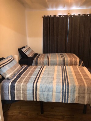 2 bedrooms, iron/ironing board, WiFi, bed sheets