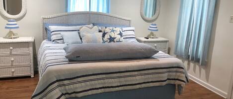 2 habitaciones, tabla de planchar con plancha, wifi y ropa de cama