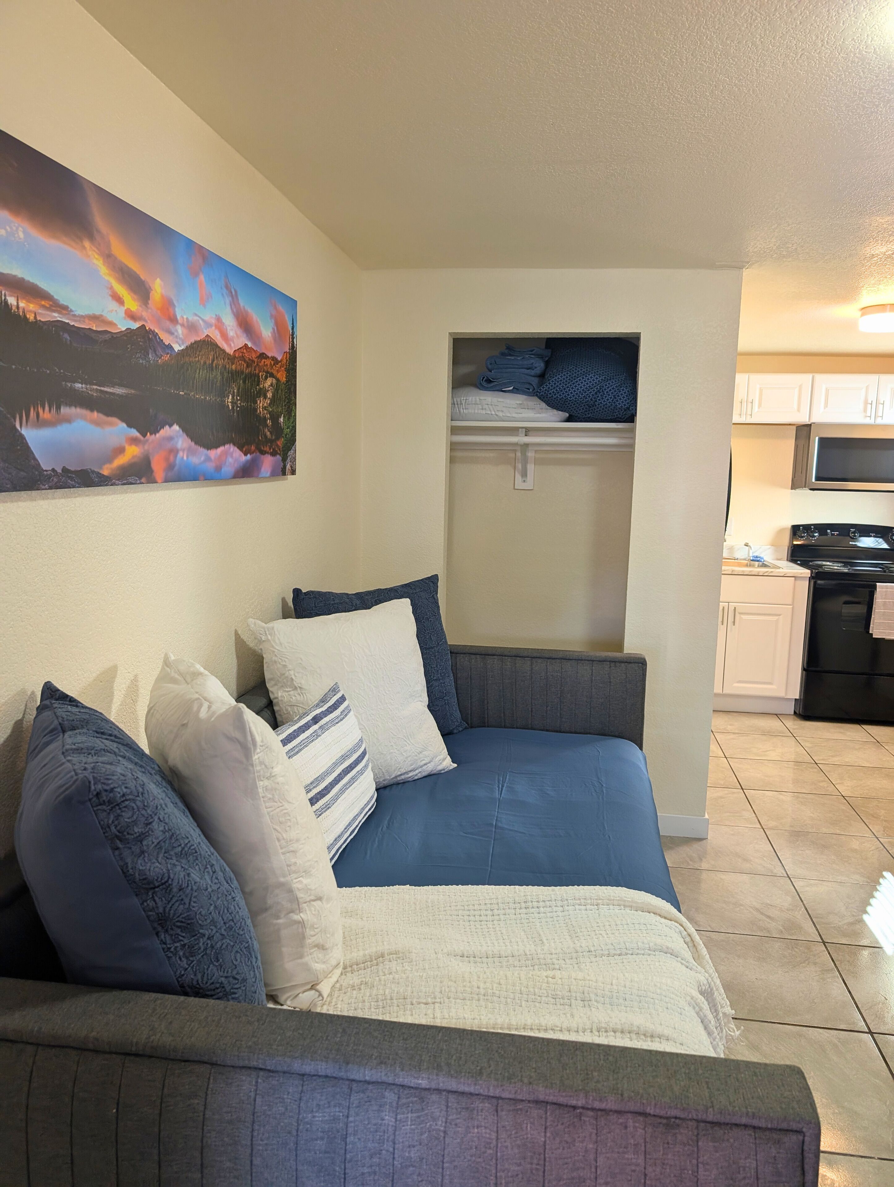 1 bedroom, WiFi, bed sheets