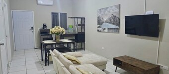 Cozy 2-bedroom house in charming Comayagua near Palmerola int. airport