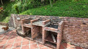 Property grounds - Welcoming 1-bedroom bungalow in Cundinamarca (Cundinamarca)