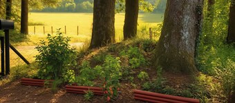 Cosy cabin with blooming garden & view – Dordogne Valley, France
