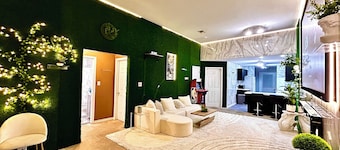 GreekCinema,Fireplace,Arcade,Museum by Beach LUX
