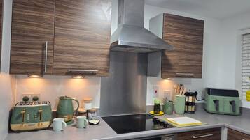 Microwave, oven, dishwasher
