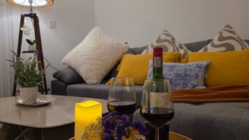 Smart TV, books