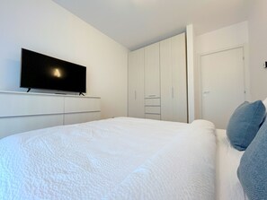 2 camere, ferro/asse da stiro