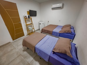 Standard Suite | Free WiFi, bed sheets