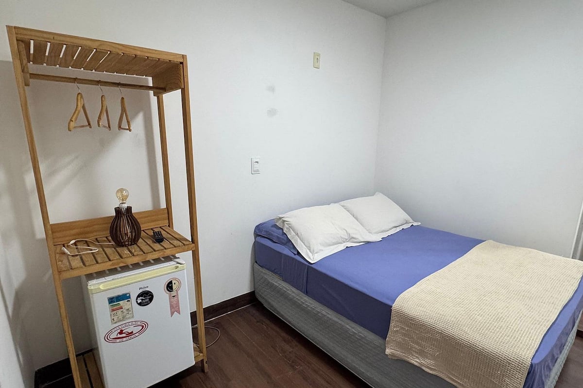 Standard Suite | Free WiFi, bed sheets