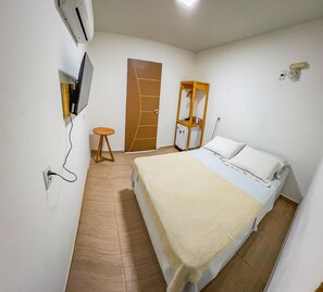 Standard Suite | Free WiFi, bed sheets