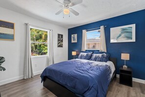 3 bedrooms, iron/ironing board, Internet, bed sheets
