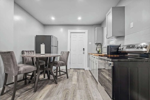 Quaint 1BR,1BA near the falls