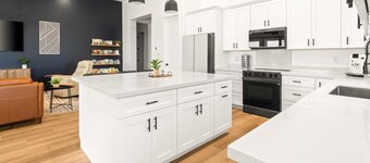 Modern Desert Retreat | Game Room + Lake Pleasant