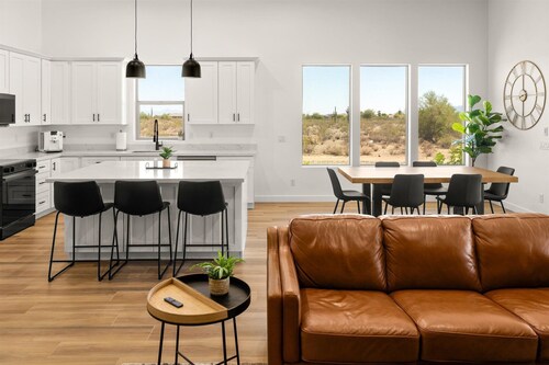 Modern Desert Retreat | Game Room + Lake Pleasant