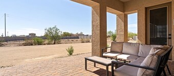Modern Desert Retreat | Game Room + Lake Pleasant