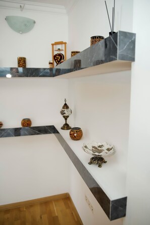 Interior - Sarajevo City View with parking (Sarajevo)