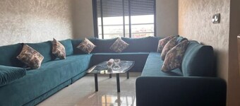 Apartment 5min beach, center