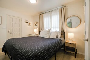 3 Schlafzimmer, Bügeleisen/Bügelbrett, WLAN, Bettwäsche