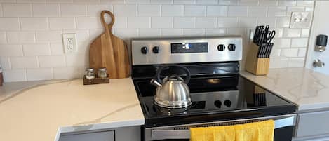 Microwave, oven, stovetop, dishwasher