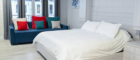 1 bedroom, iron/ironing board, WiFi, bed sheets
