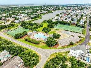 Sports court - Sunny Side Up | 930 ft to the beach | Private Pool, Hot Tub, and Community Pool (Corolla)