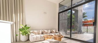 Metropolitan Living by HOUSY