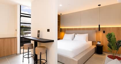 Metropolitan Living by HOUSY