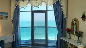 2 chambres, fer et planche Ă repasser, Wi-Fi gratuit, draps fournis