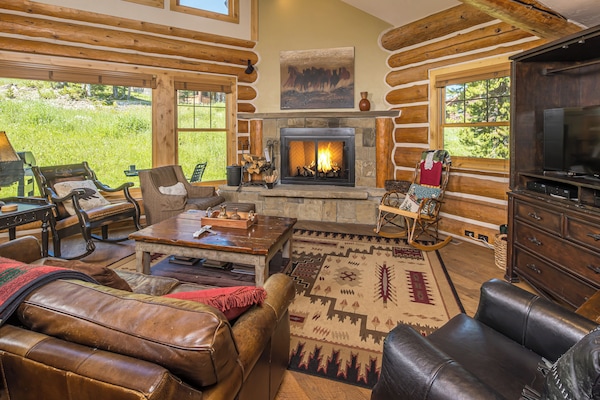 Smart TV, fireplace, video games